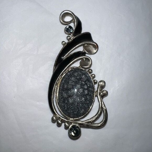 Vintage Silver Tone and Enamel Gray Sunstone Pendant - Picture 10 of 12